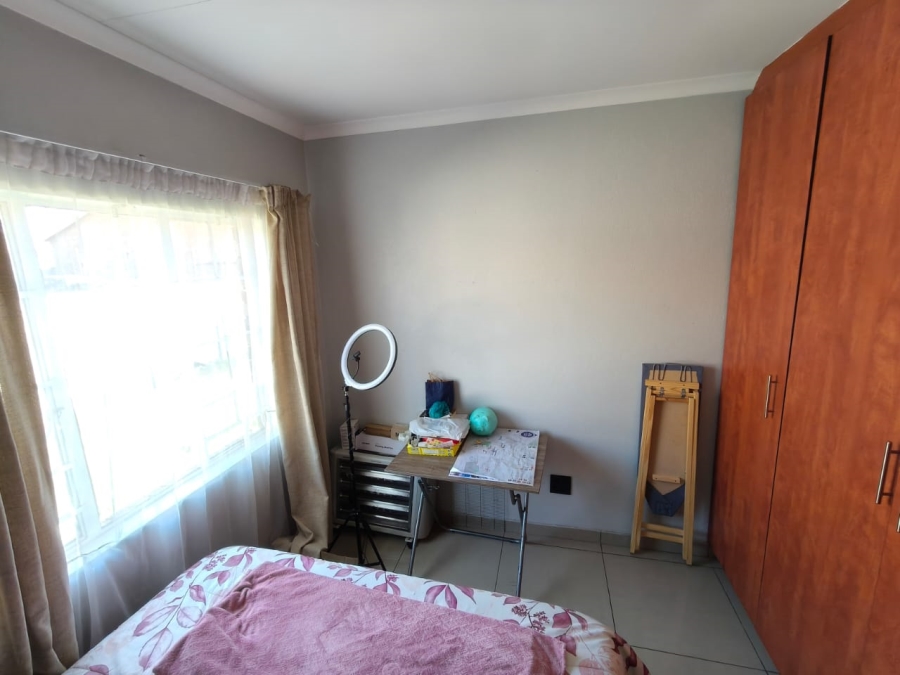 3 Bedroom Property for Sale in Waterval East North West